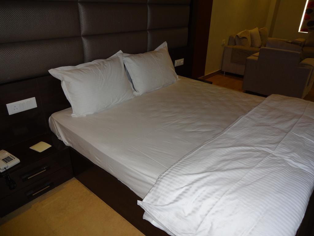 Hardik Resort โอร์ชชา ห้อง รูปภาพ